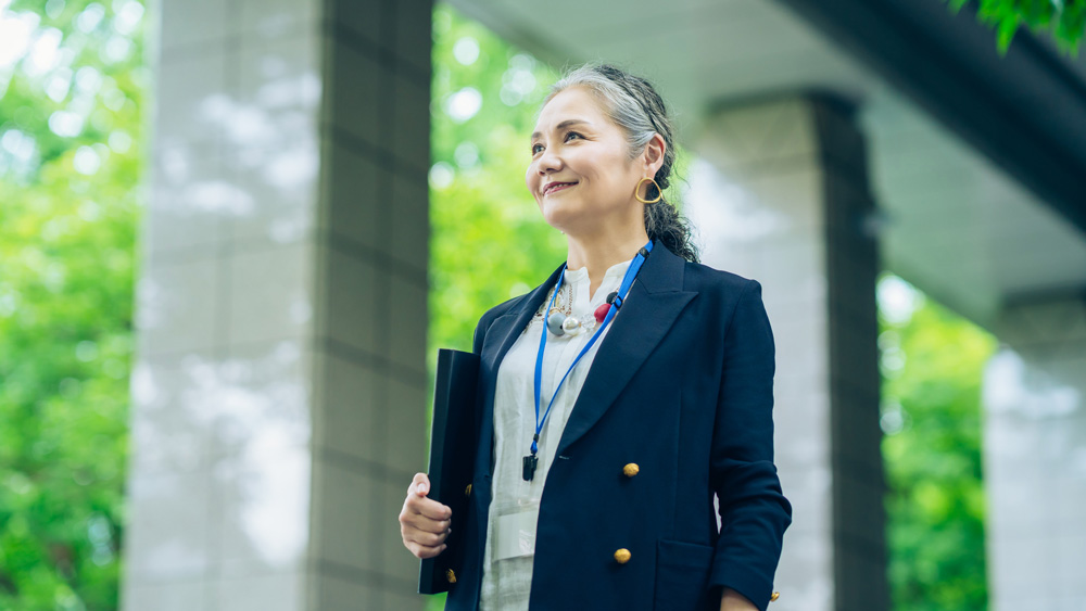 60代女性の一人暮らし。 生活費や老後資金の不安をなくし楽しみを増やす方法